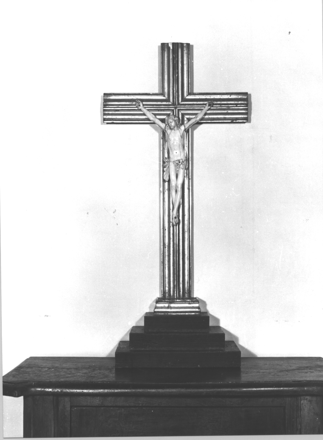 Cristo crocifisso (crocifisso, opera isolata) - bottega italiana (ultimo quarto sec. XVIII)