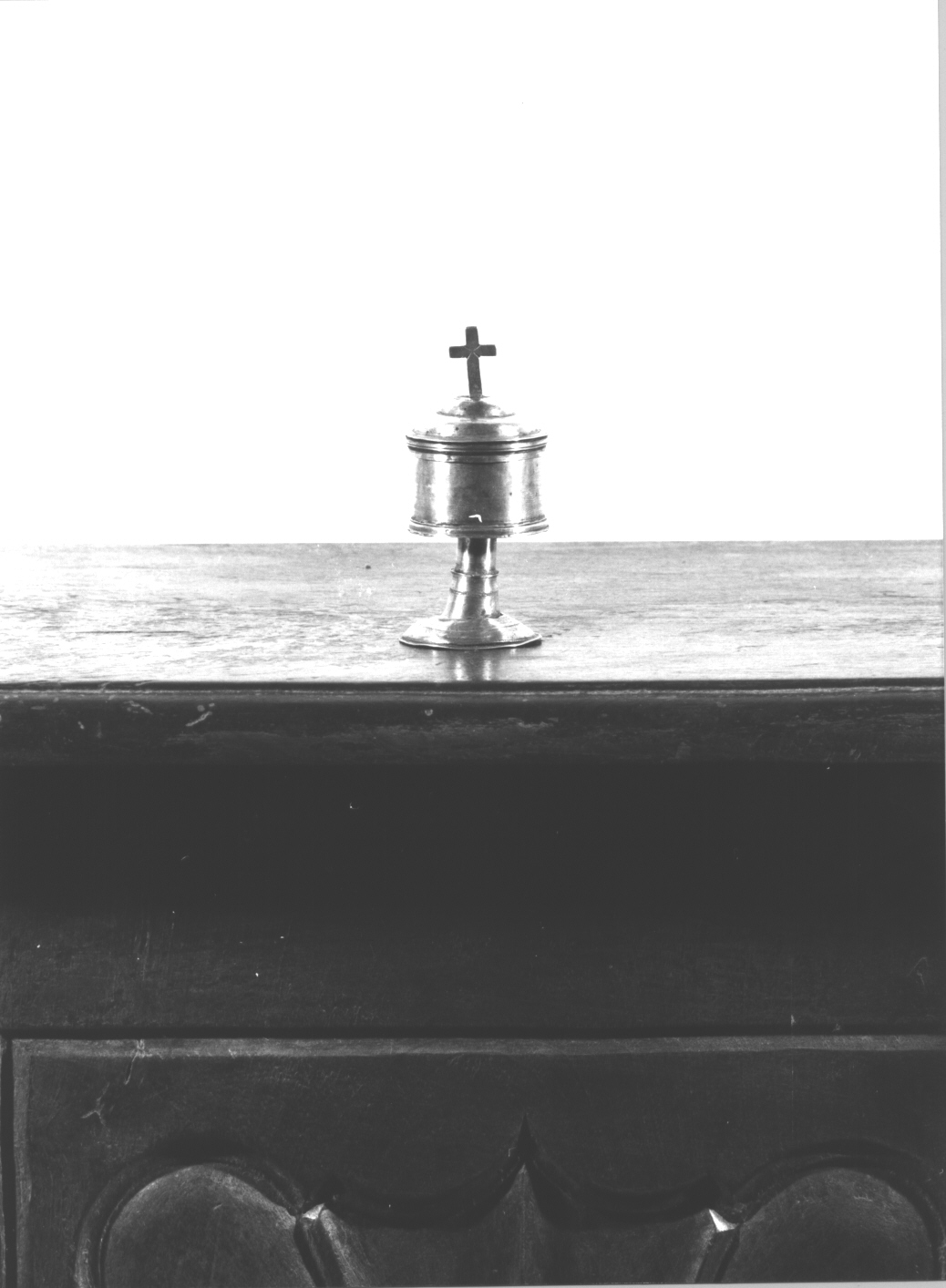 motivo decorativo geometrico (pisside, opera isolata) - bottega genovese (sec. XVIII)