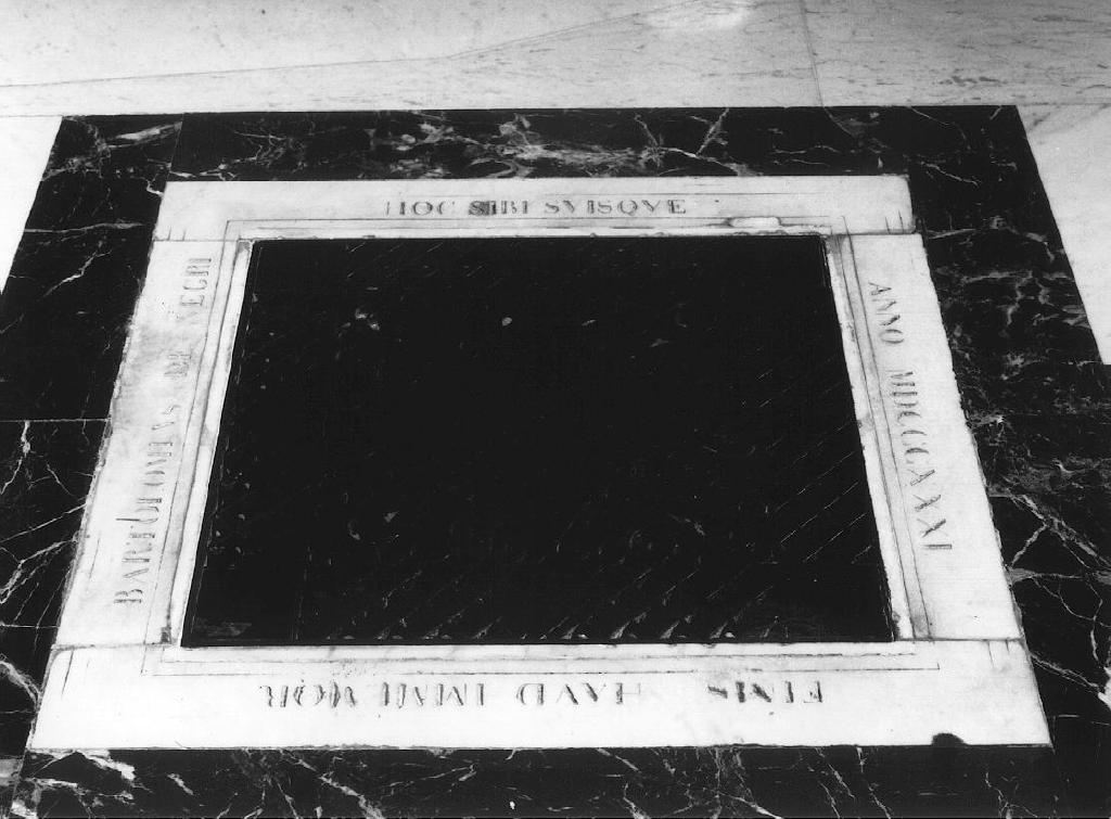 lapide tombale - bottega genovese (prima metà sec. XIX)