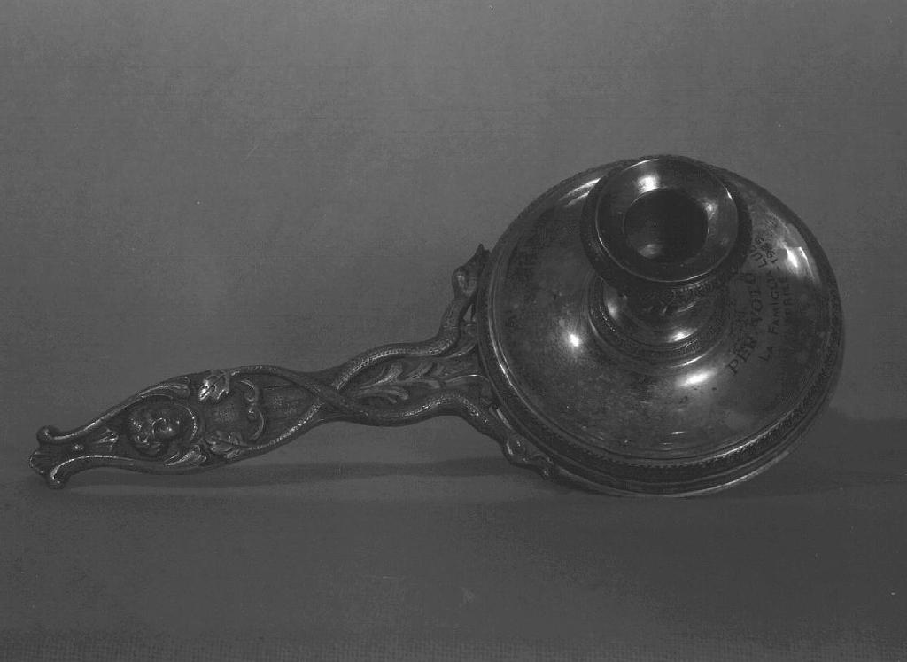 motivi decorativi vegetali (bugia) - bottega ligure (secondo quarto sec. XX)