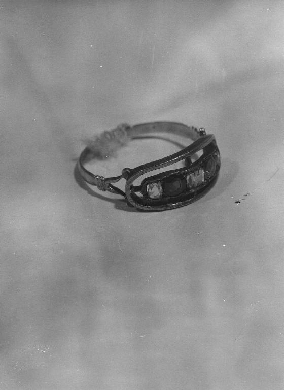 elementi decorativi (anello) - bottega ligure (primo quarto sec. XX)