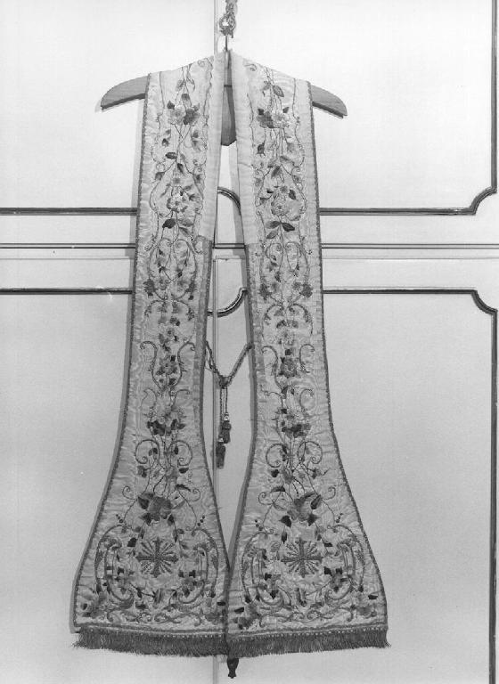 motivi decorativi floreali (stola) - manifattura ligure (sec. XIX)