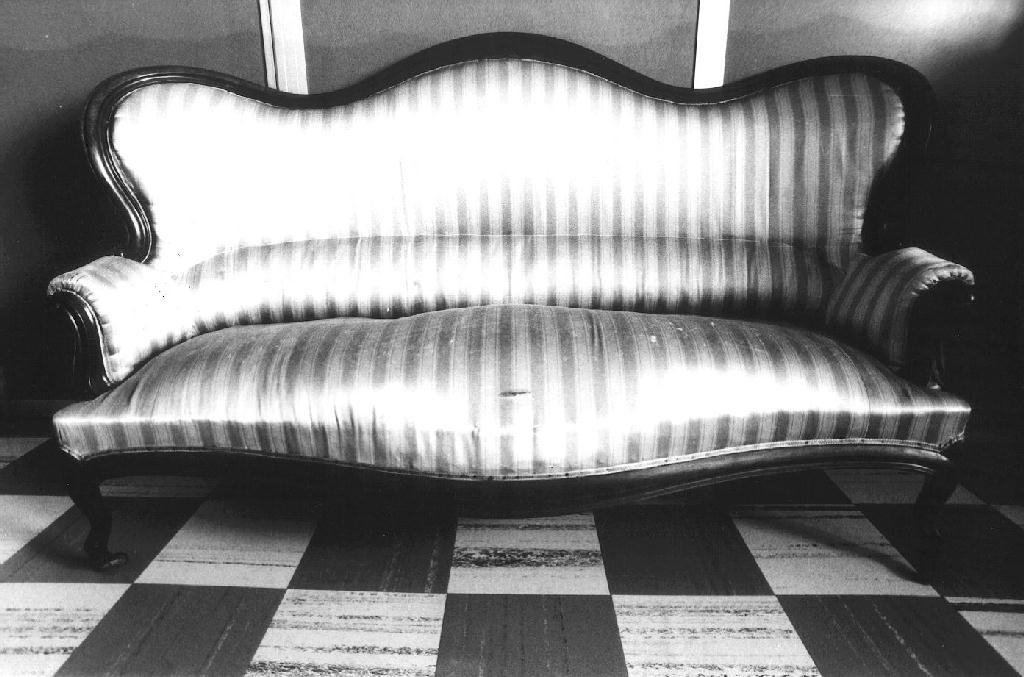 divano - bottega ligure (ultimo quarto sec. XIX)