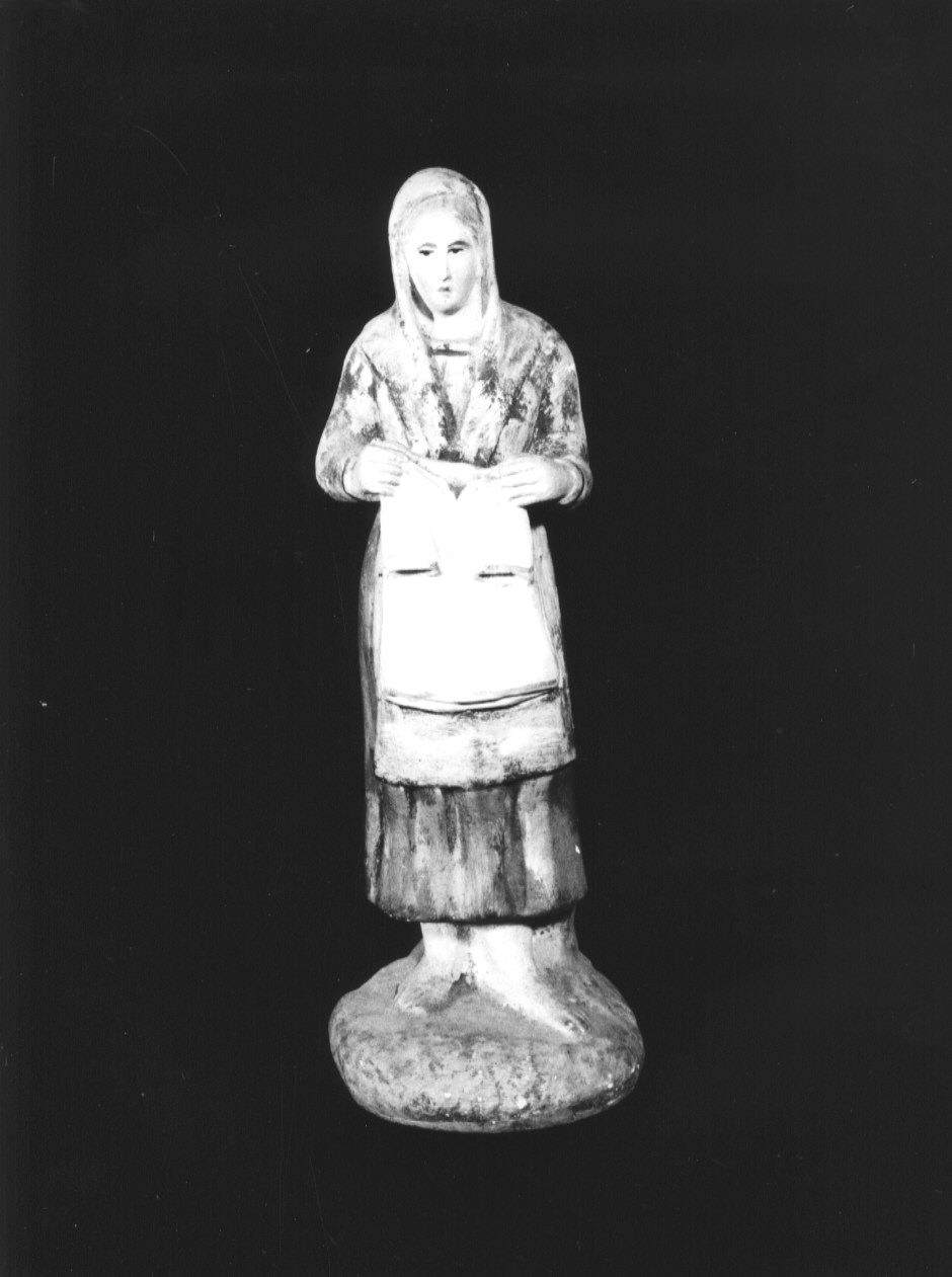 figura femminile (statua da presepio, elemento d'insieme) - PRODUZIONE LIGURE (sec. XX)