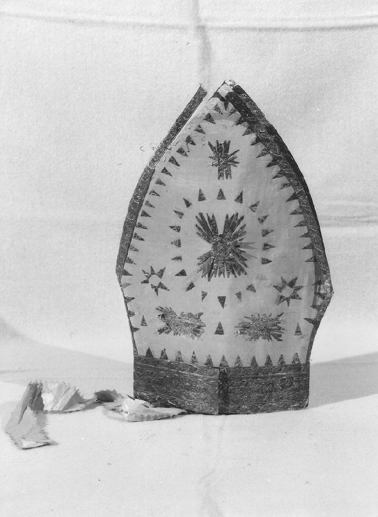 mitria, opera isolata - manifattura ligure (prima metà sec. XX)