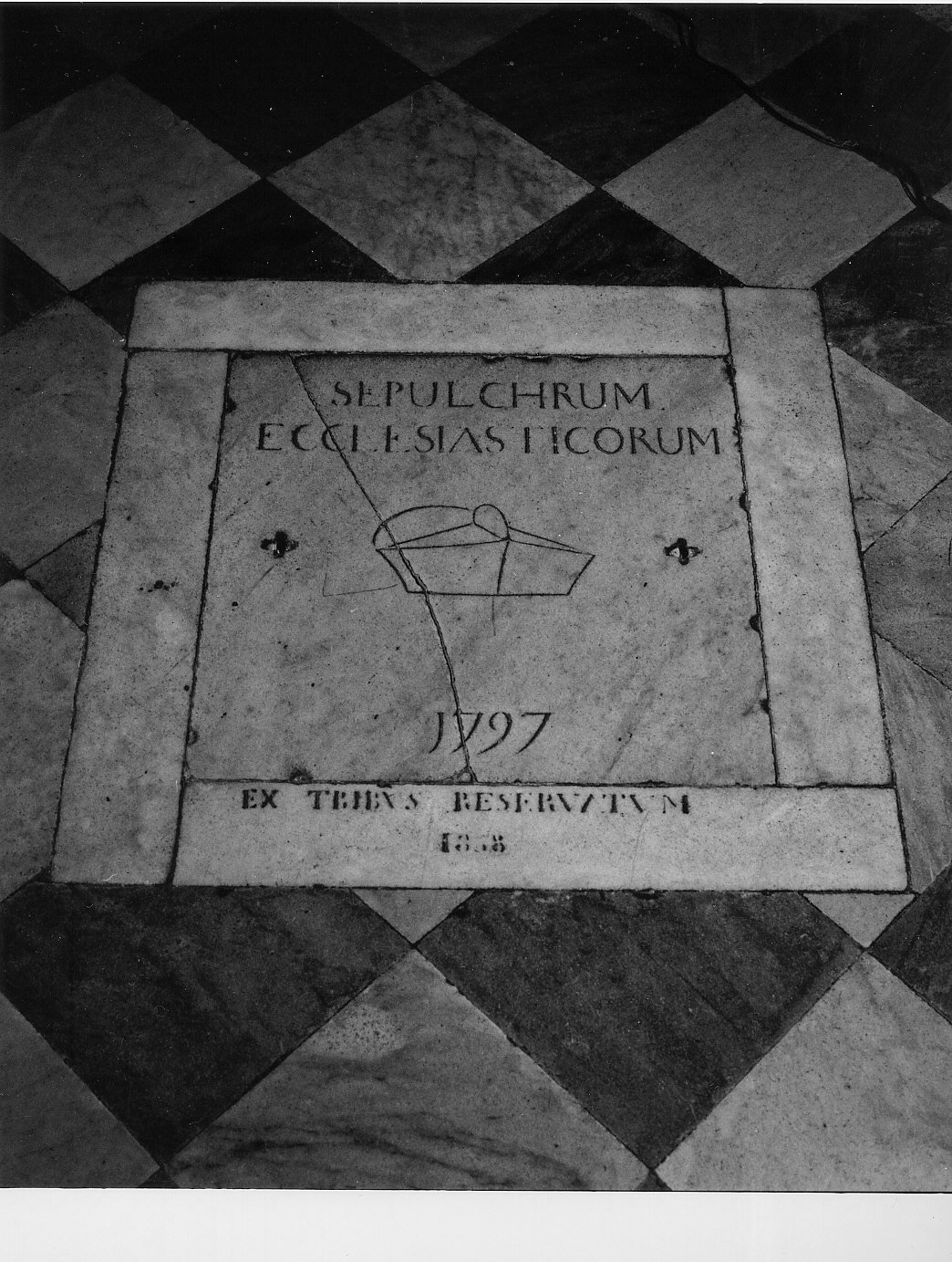 lapide, opera isolata - bottega genovese (sec. XVIII, sec. XIX)