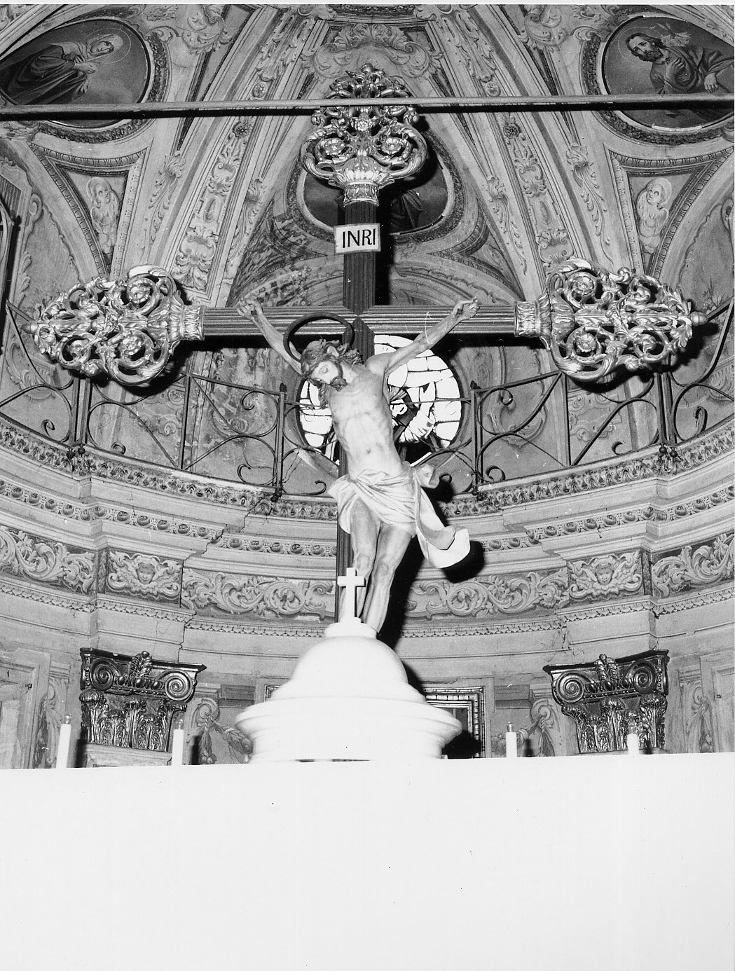 crocifisso, opera isolata - bottega genovese (prima metà sec. XVIII)