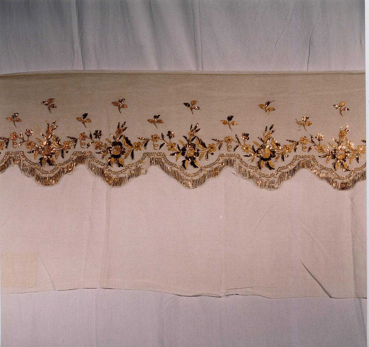 tovaglia d'altare, opera isolata - bottega emiliana, manifattura ligure (prima metà sec. XX)