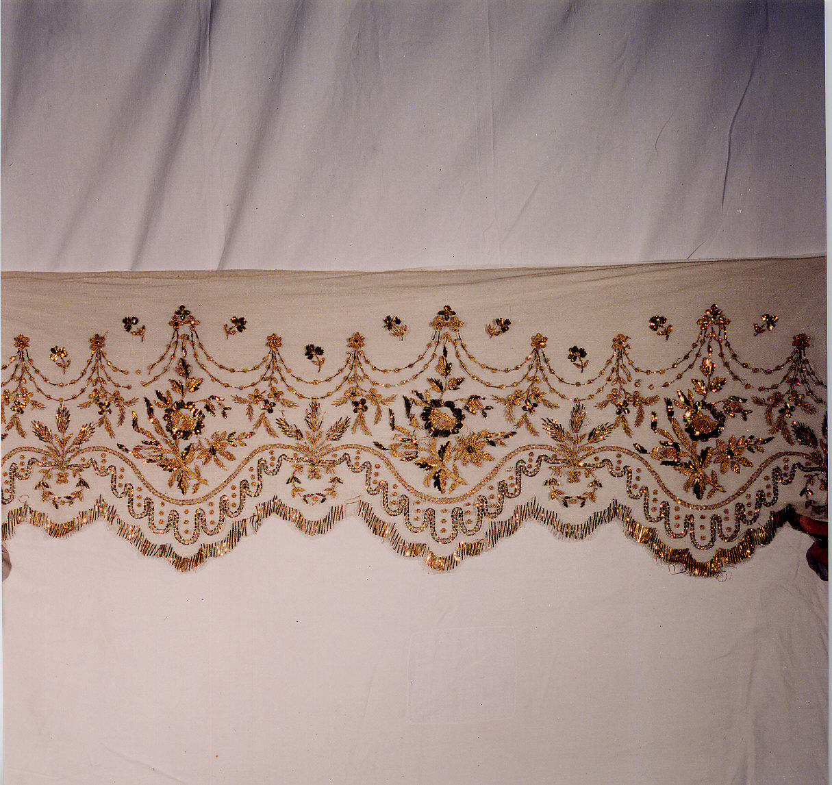 tovaglia d'altare, serie - manifattura ligure (prima metà sec. XX)