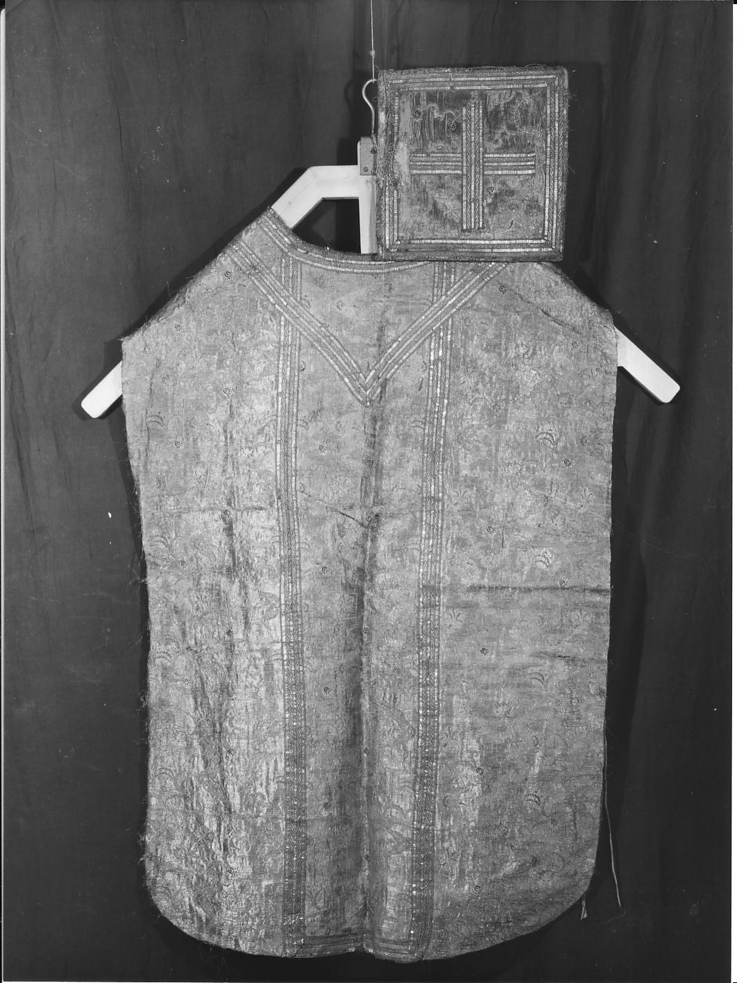 motivi decorativi vegetali (pianeta, elemento d'insieme) - manifattura ligure (prima metà sec. XVIII)