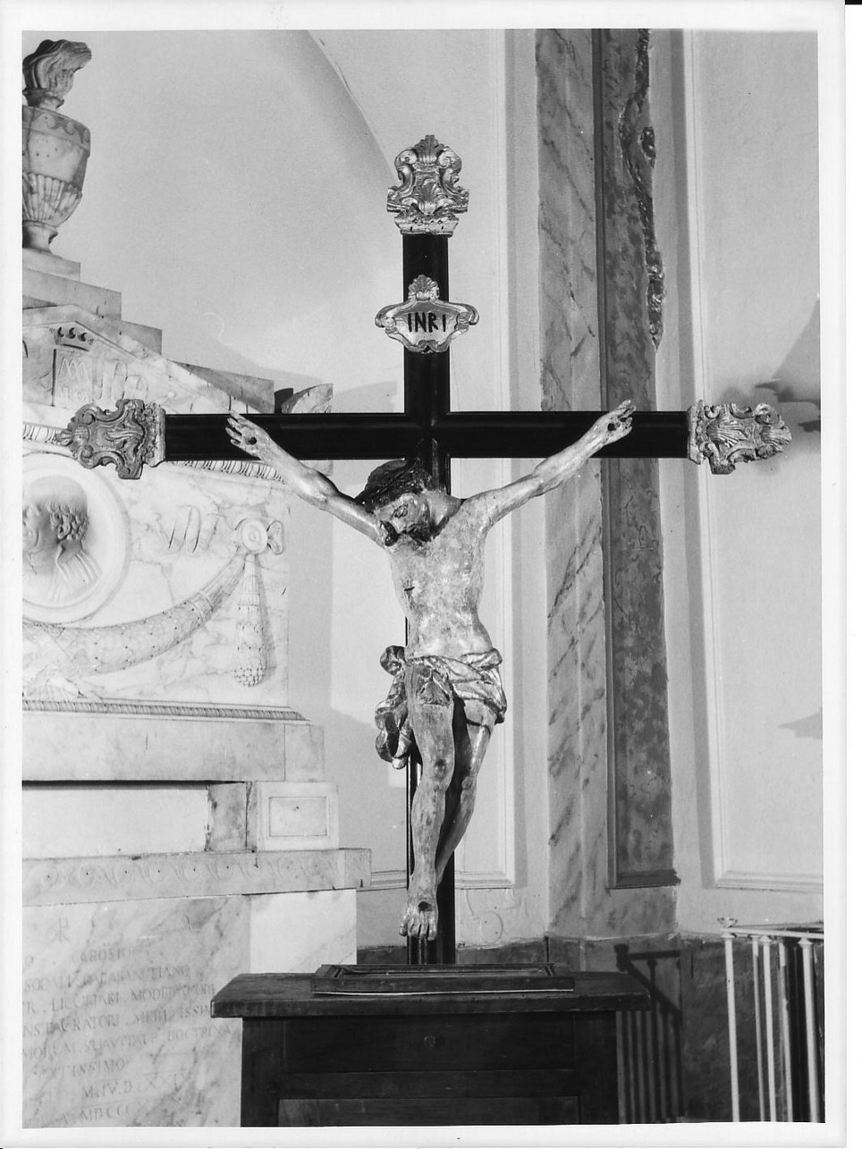 Cristo morto (croce processionale, opera isolata) - bottega ligure (sec. XVIII, sec. XIX)