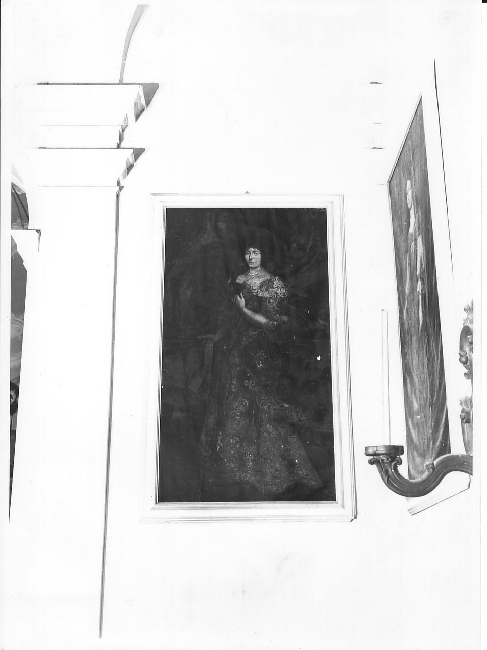 ritratto di donna (dipinto, opera isolata) - ambito italiano (sec. XVII, sec. XIX)
