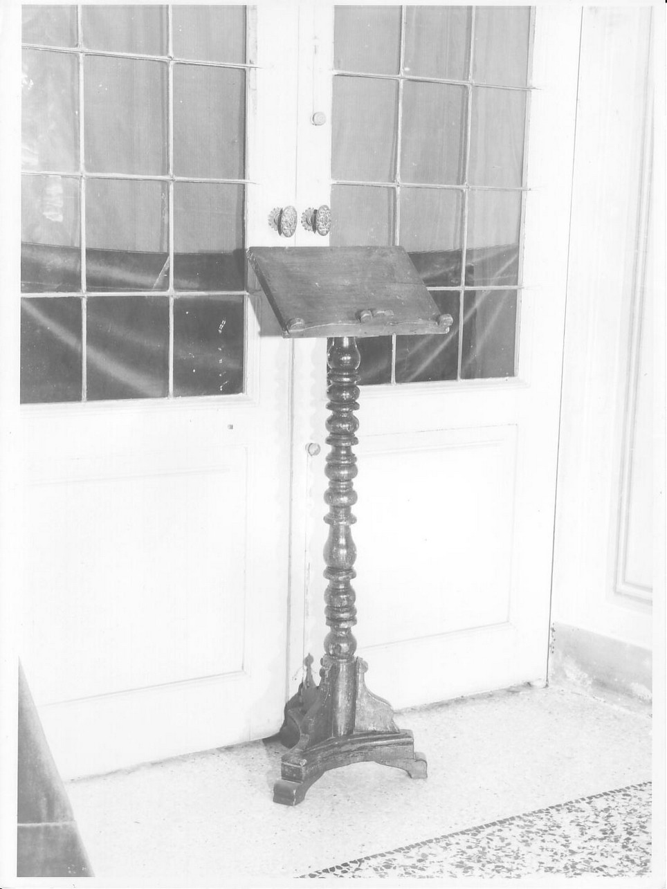 leggio a fusto, opera isolata - bottega ligure (fine/inizio secc. XIX/ XX)