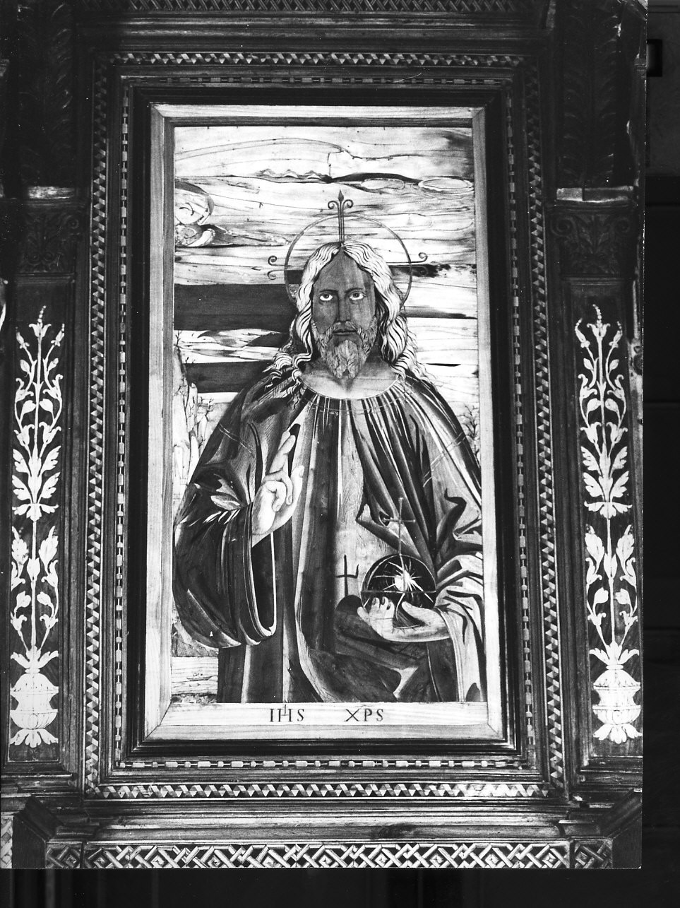 Cristo redentore benedicente (dossale, elemento d'insieme) di Garassino Tommaso, Garassino Vincenzo (sec. XIX)