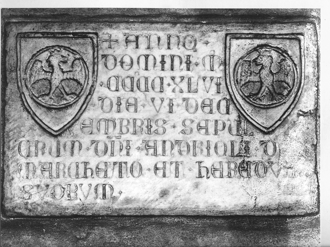 stemma (lapide tombale, opera isolata) - bottega italiana (sec. XV)