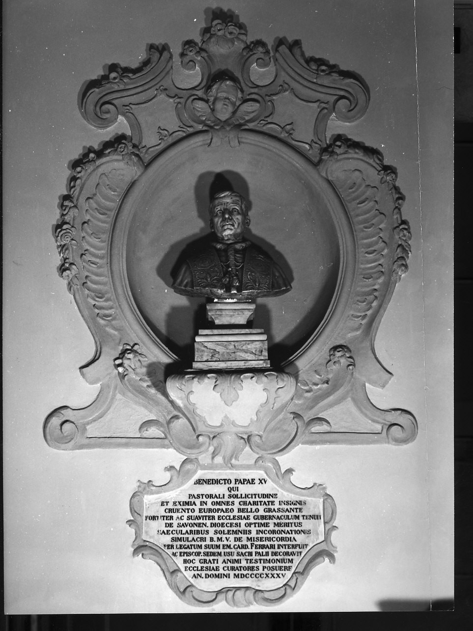 papa Benedetto XV (busto, opera isolata) - bottega italiana (sec. XX)