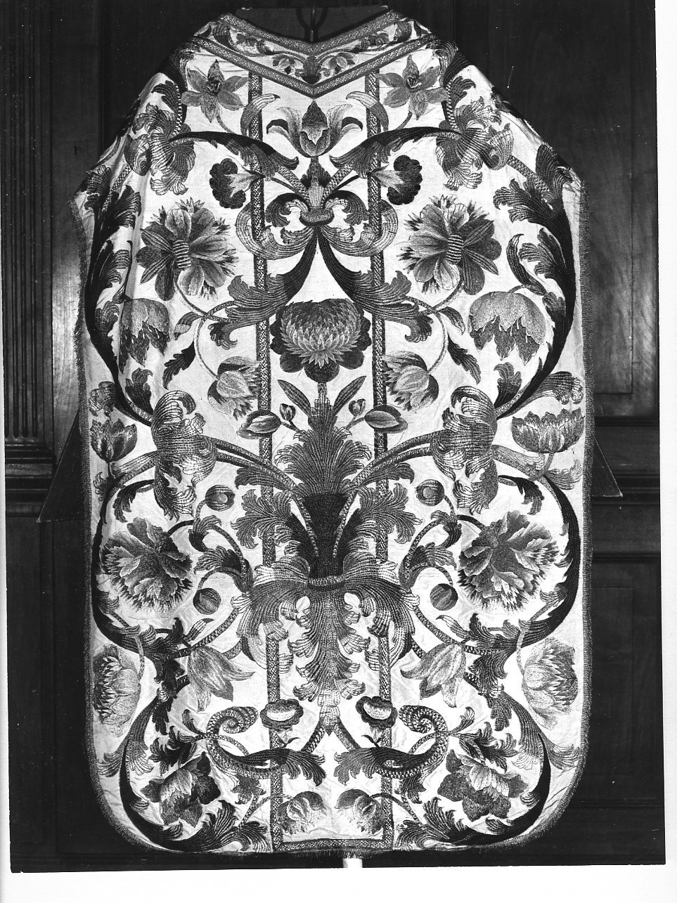 motivi decorativi floreali (paramento liturgico, insieme) - manifattura ligure (seconda metà sec. XVII)