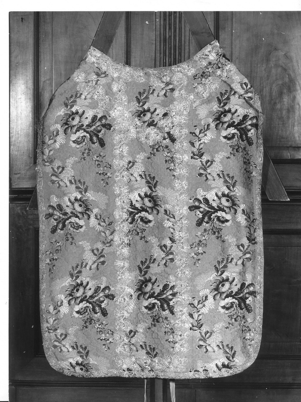 motivi decorativi floreali (paramento liturgico, insieme) - manifattura ligure (metà sec. XVIII)