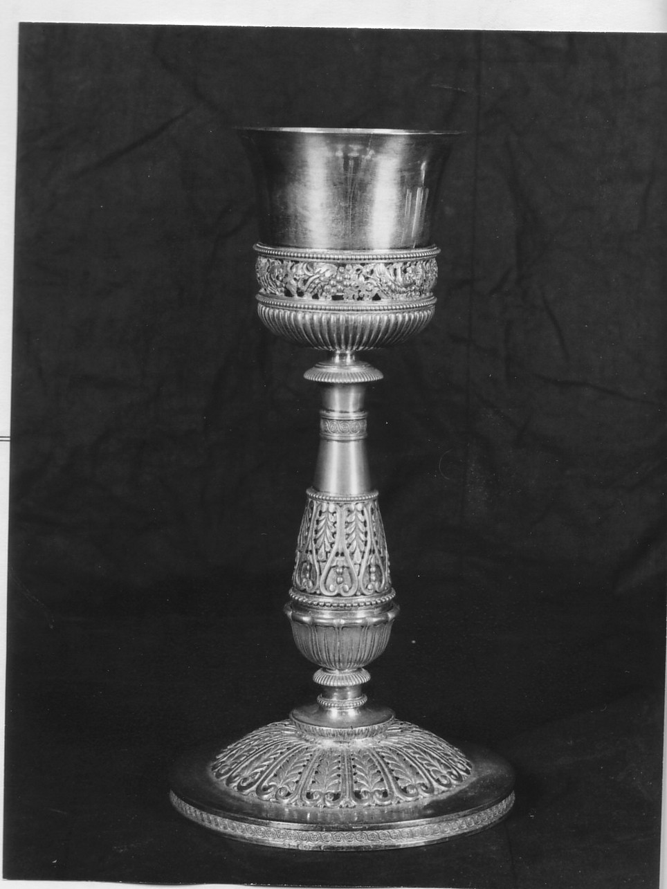 motivi decorativi vegetali (calice, opera isolata) - bottega ligure (sec. XIX)