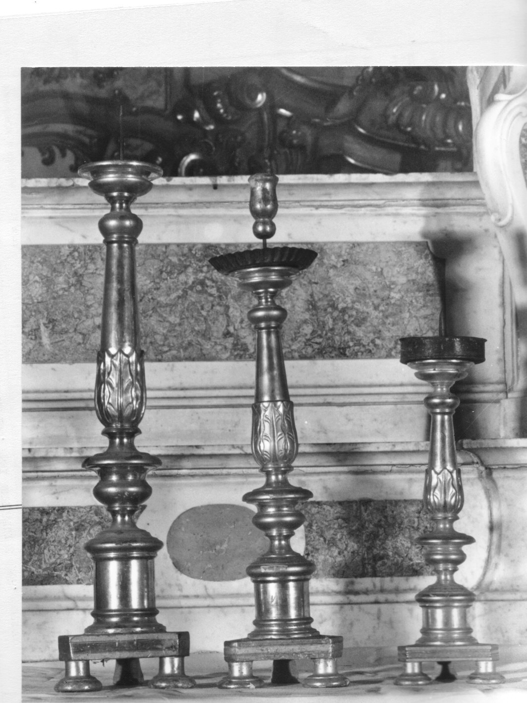 motivi decorativi vegetali (candeliere, serie) - bottega ligure (fine/inizio secc. XVIII/ XIX)