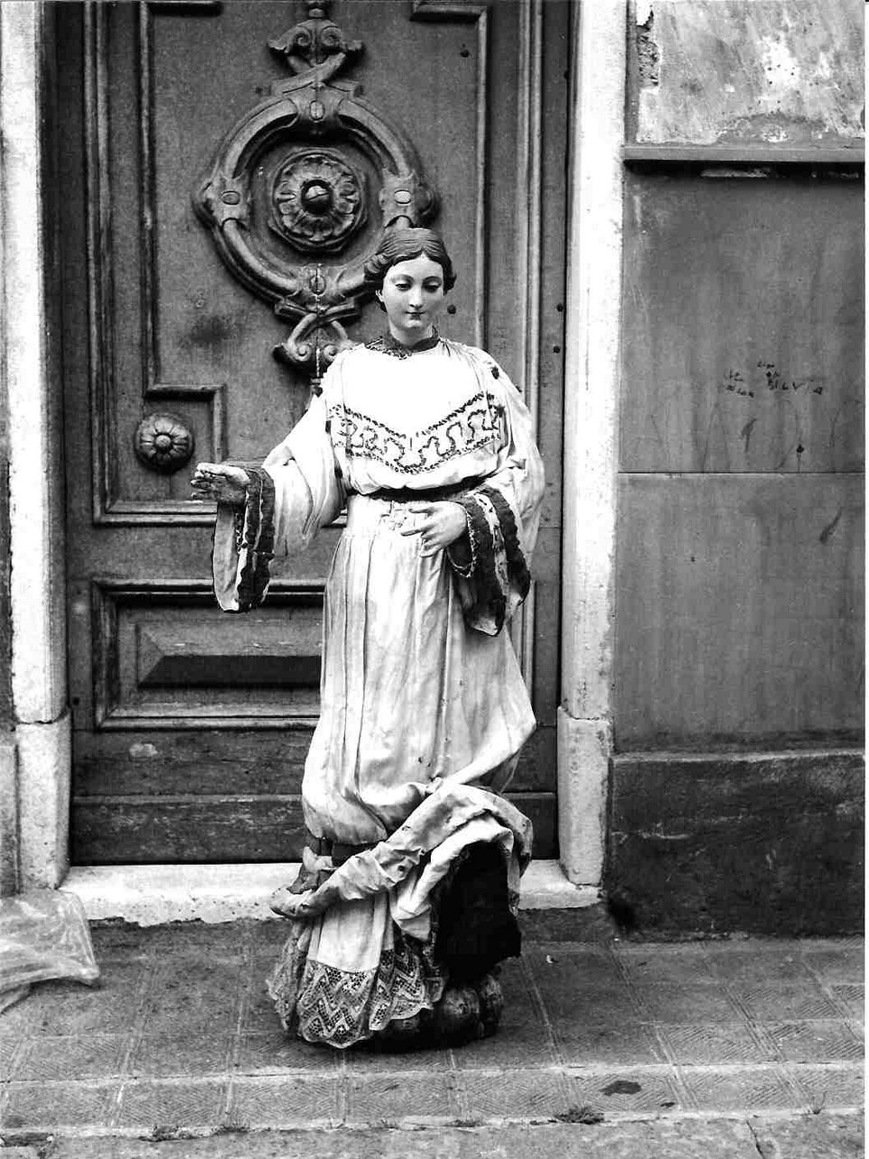 figura femminile (statua, opera isolata) - bottega ligure (sec. XVIII)