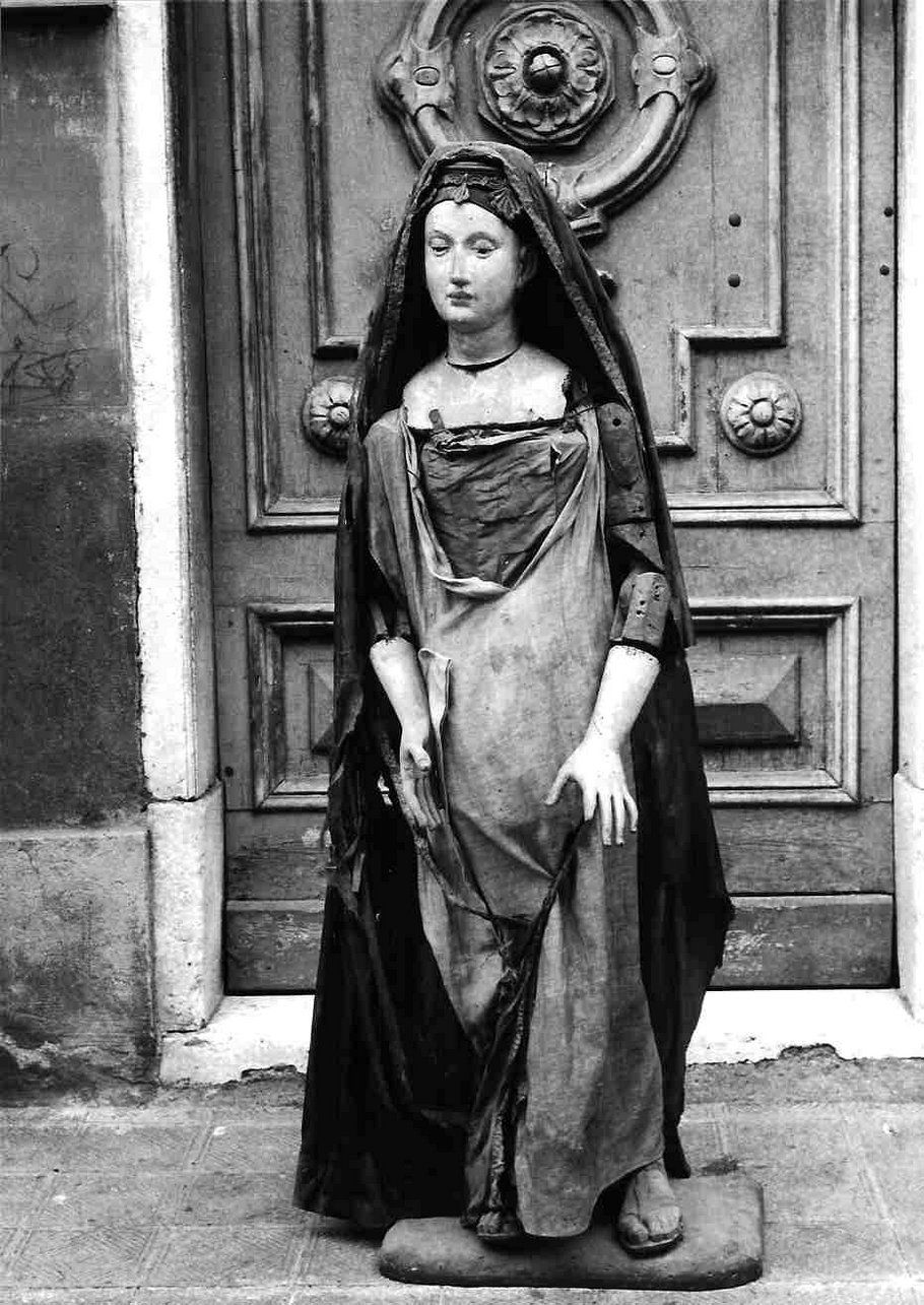 figura femminile (statua, opera isolata) - bottega italiana (sec. XVIII)