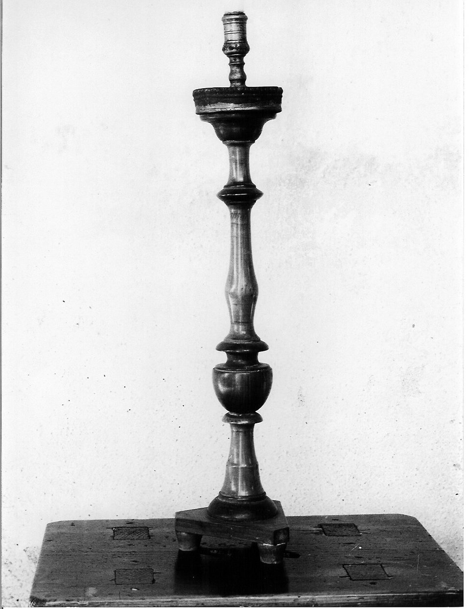 candeliere, serie - bottega cappuccina (seconda metà sec. XVIII)