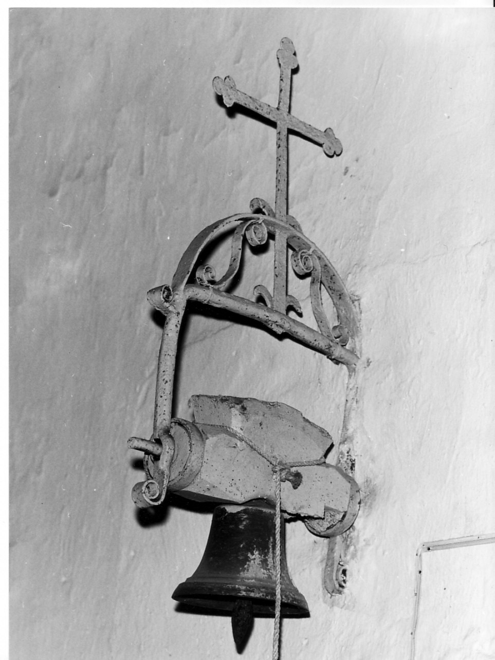 campana, opera isolata - bottega ligure (secc. XVIII/ XIX)