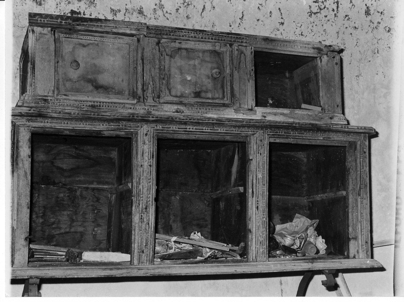 armadio da sacrestia, opera isolata - bottega ligure (sec. XVII)