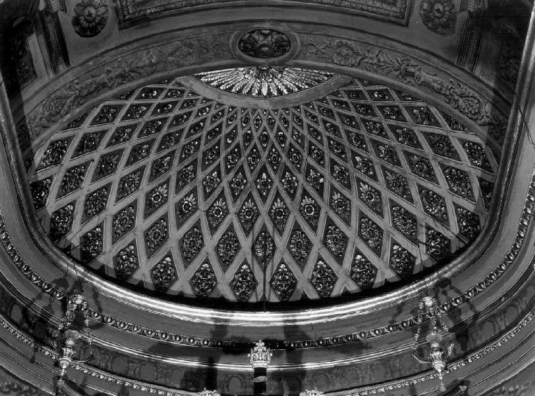 motivi decorativi a cassettoni con rosette (decorazione plastico-pittorica, opera isolata) di Centenaro Gaetano (secondo quarto sec. XIX)