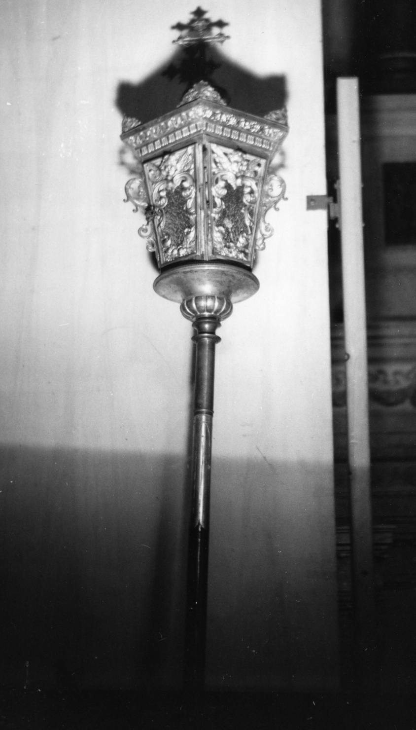 lanterna processionale, serie - bottega ligure (metà sec. XIX)