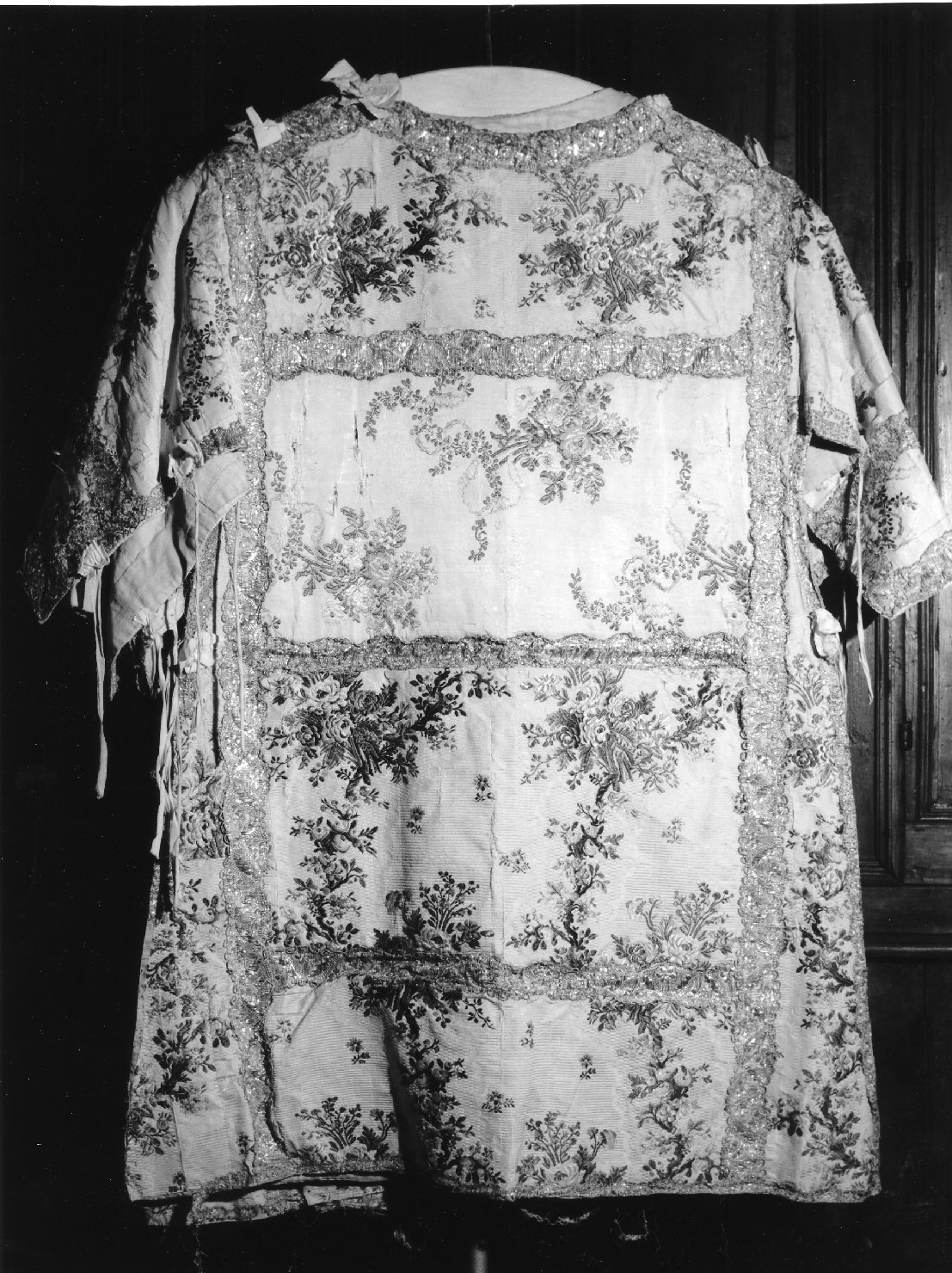 drappo, opera isolata - manifattura toscana (fine/inizio secc. XVI/ XVII)