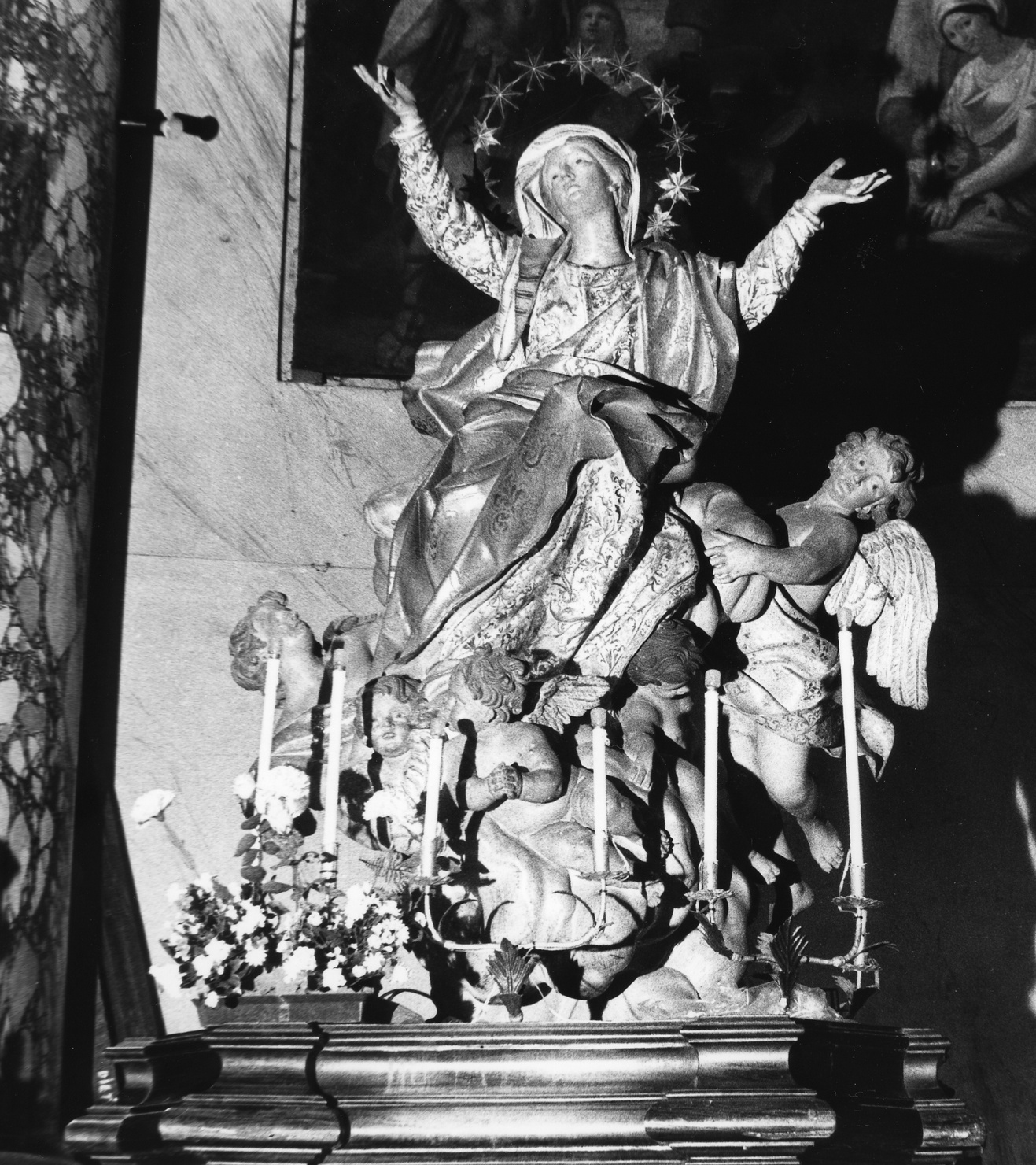 ASSUNTA, Madonna con Bambino e angeli (macchina processionale, opera isolata) di Maragliano Anton Maria (secc. XVII/ XVIII)