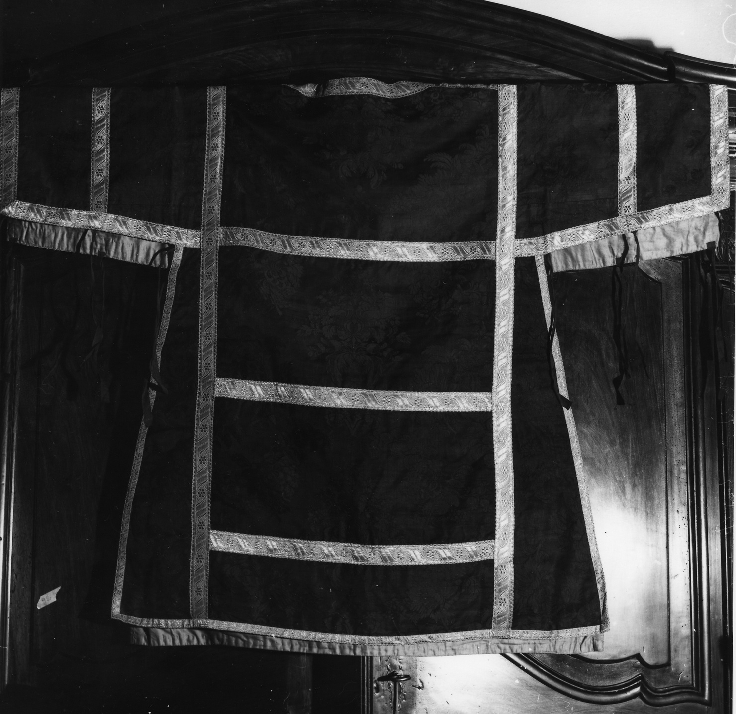 tunicella, coppia - manifattura italiana (?) (seconda metà sec. XIX)