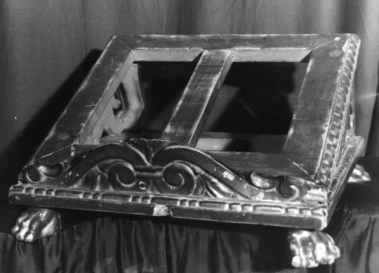 leggio da tavolo, opera isolata - ambito ligure (sec. XIX)