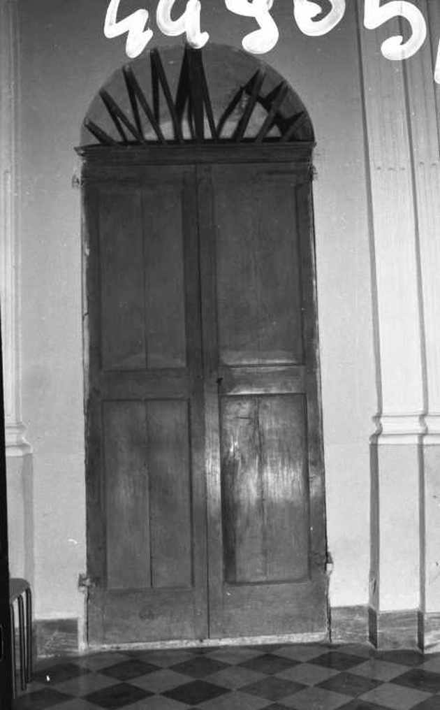 porta, opera isolata - ambito ligure (primo quarto sec. XX)