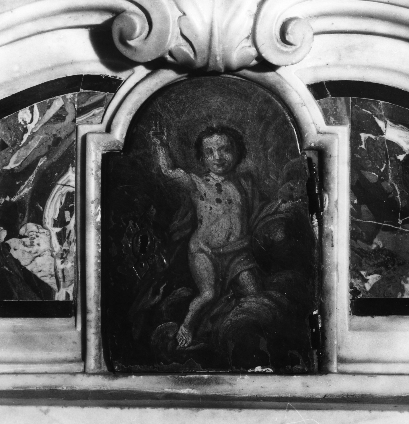 Gesù Bambino (sportello di tabernacolo, opera isolata) - ambito ligure (sec. XVIII)