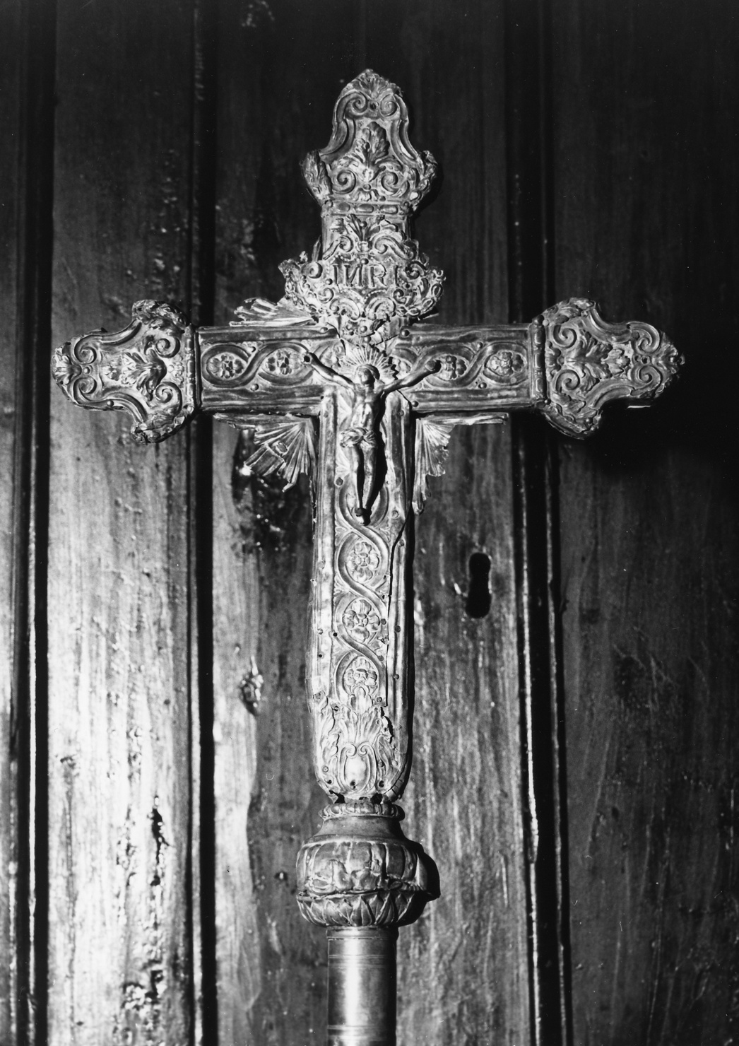 croce astile, opera isolata - bottega ligure (secc. XVIII/ XIX)