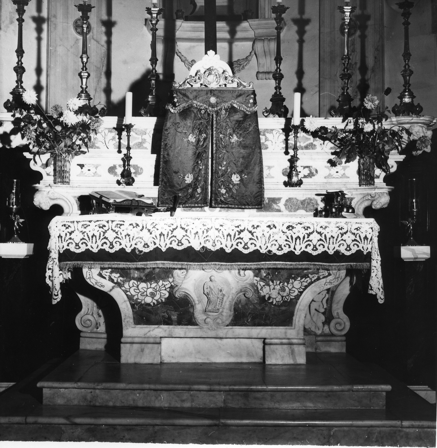 altare maggiore, opera isolata - bottega ligure (seconda metà sec. XVII)