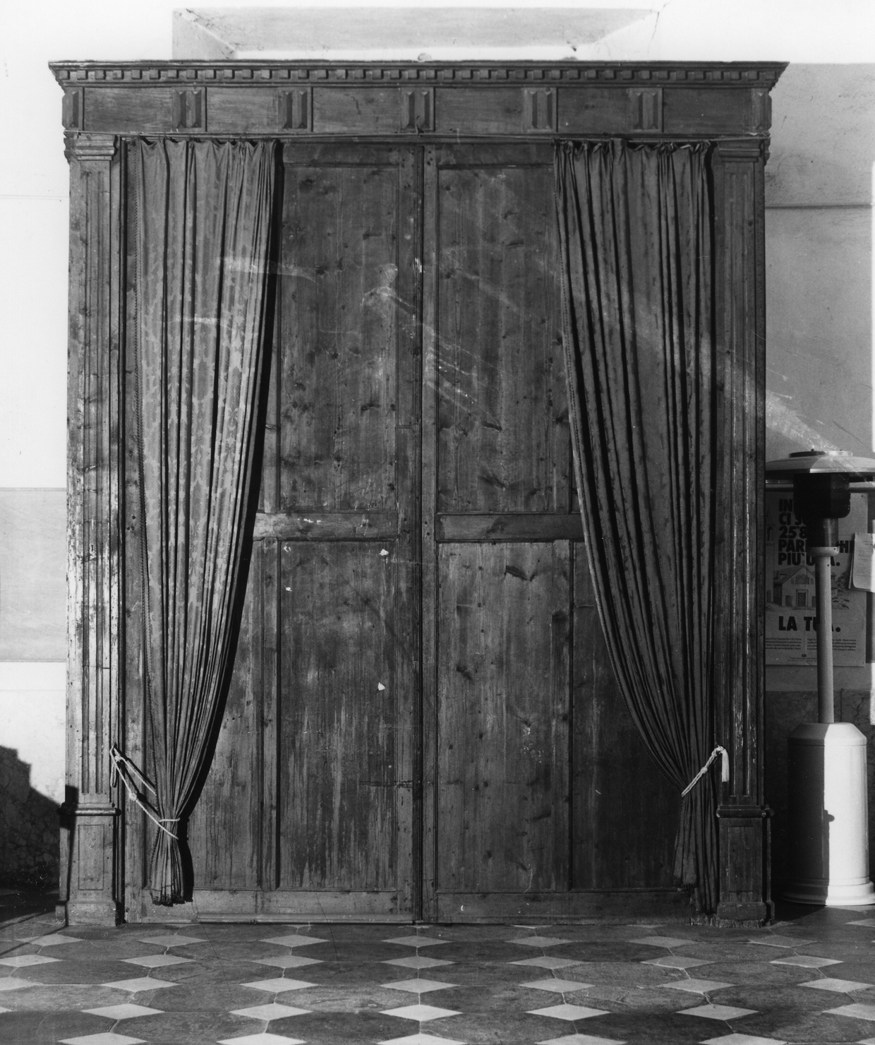 bussola d'ingresso, opera isolata - bottega ligure (sec. XIX)