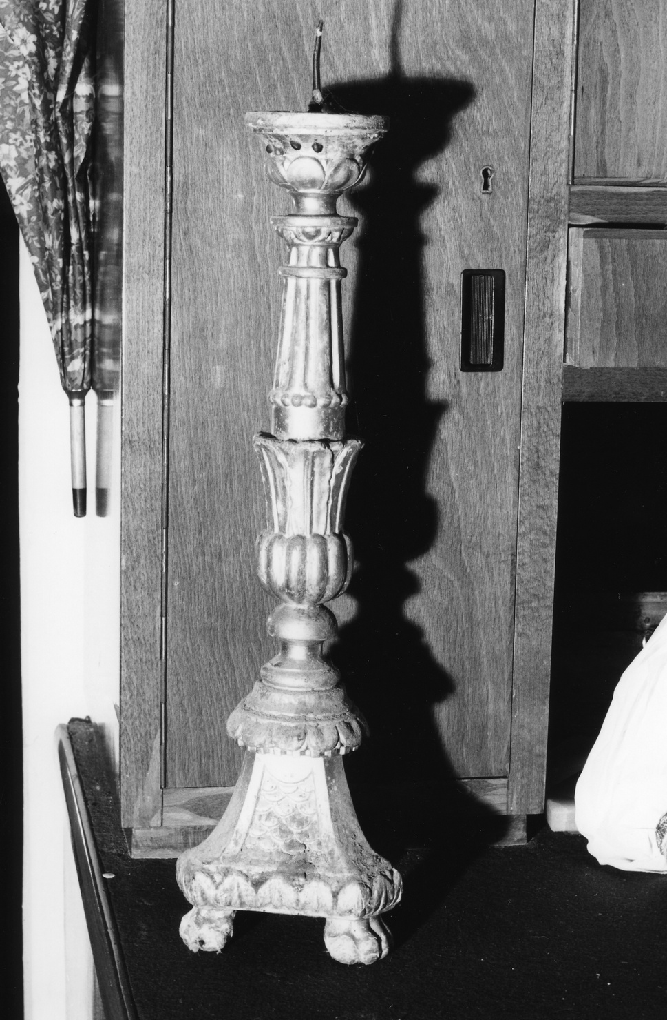 candeliere d'altare, opera isolata - bottega ligure (sec. XVIII)