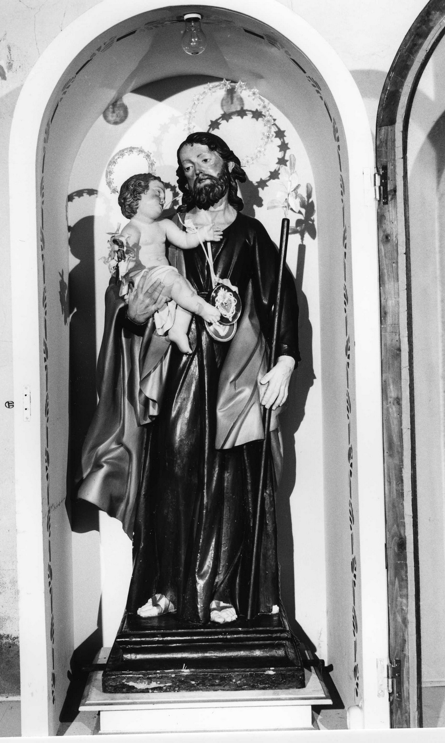 San Giuseppe e Gesù Bambino (statua, opera isolata) di Brilla Antonio (attribuito) (seconda metà sec. XIX)