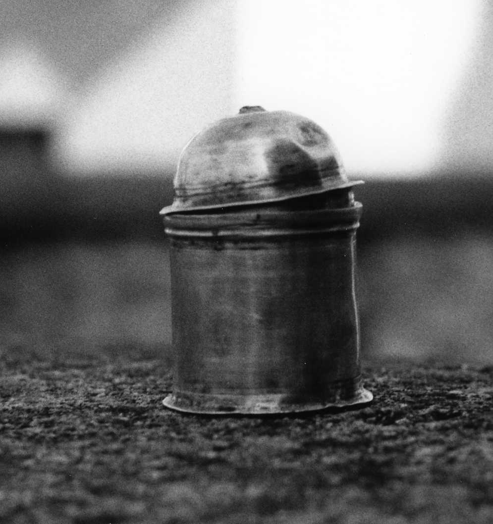 vasetti per oli santi, opera isolata - bottega ligure (ultimo quarto sec. XIX)