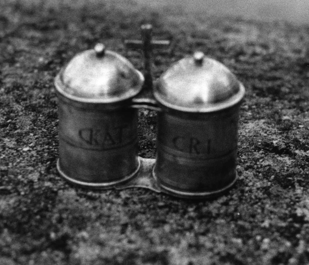 vasetti per oli santi, insieme - bottega ligure (ultimo quarto sec. XVIII)