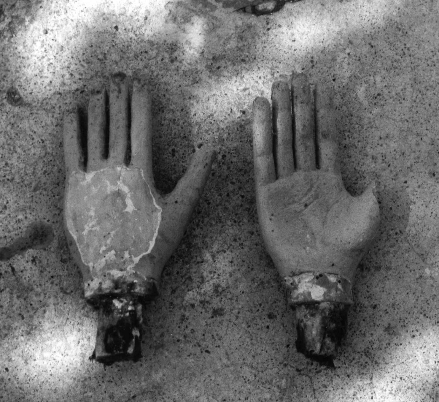 MANI (statua, frammento) - bottega ligure (secc. XIX/ XX)