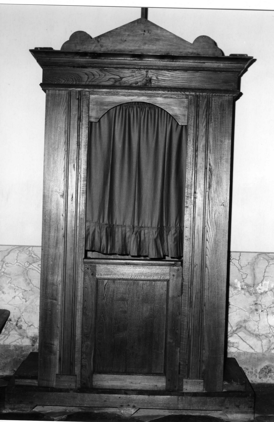 confessionale, opera isolata - bottega ligure (seconda metà sec. XIX)
