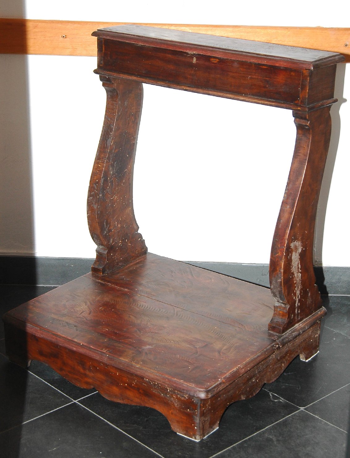 inginocchiatoio, opera isolata - ambito ligure (sec. XIX)