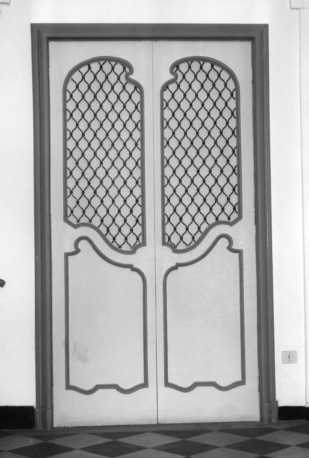 porta - a due battenti, opera isolata - bottega ligure (seconda metà sec. XVIII)
