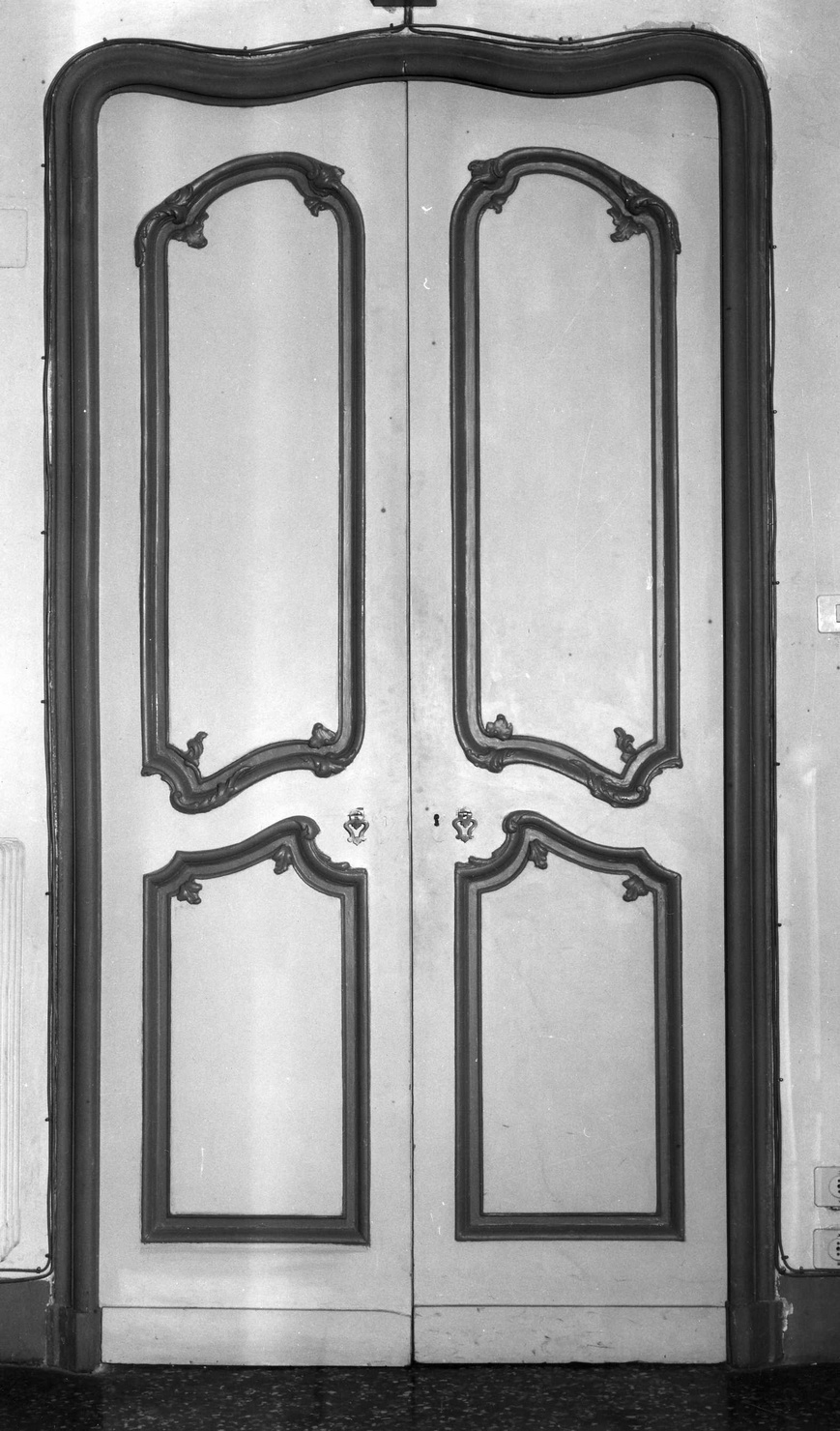 porta - a due battenti, opera isolata - bottega ligure (seconda metà sec. XVIII)