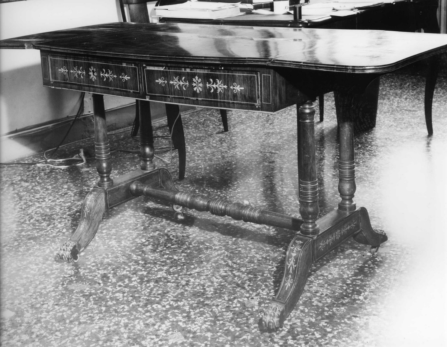 scrivania - a ribalta, serie - bottega ligure (prima metà sec. XIX)